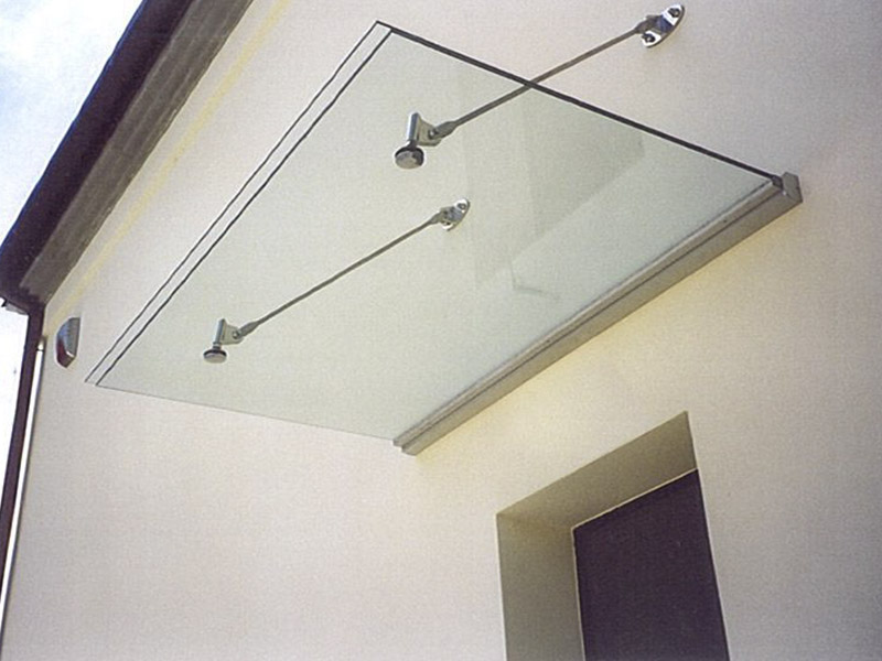 Coperture in vetro, coperture in vetro per esterni, realizzazione ... Coperture vetro per esterni